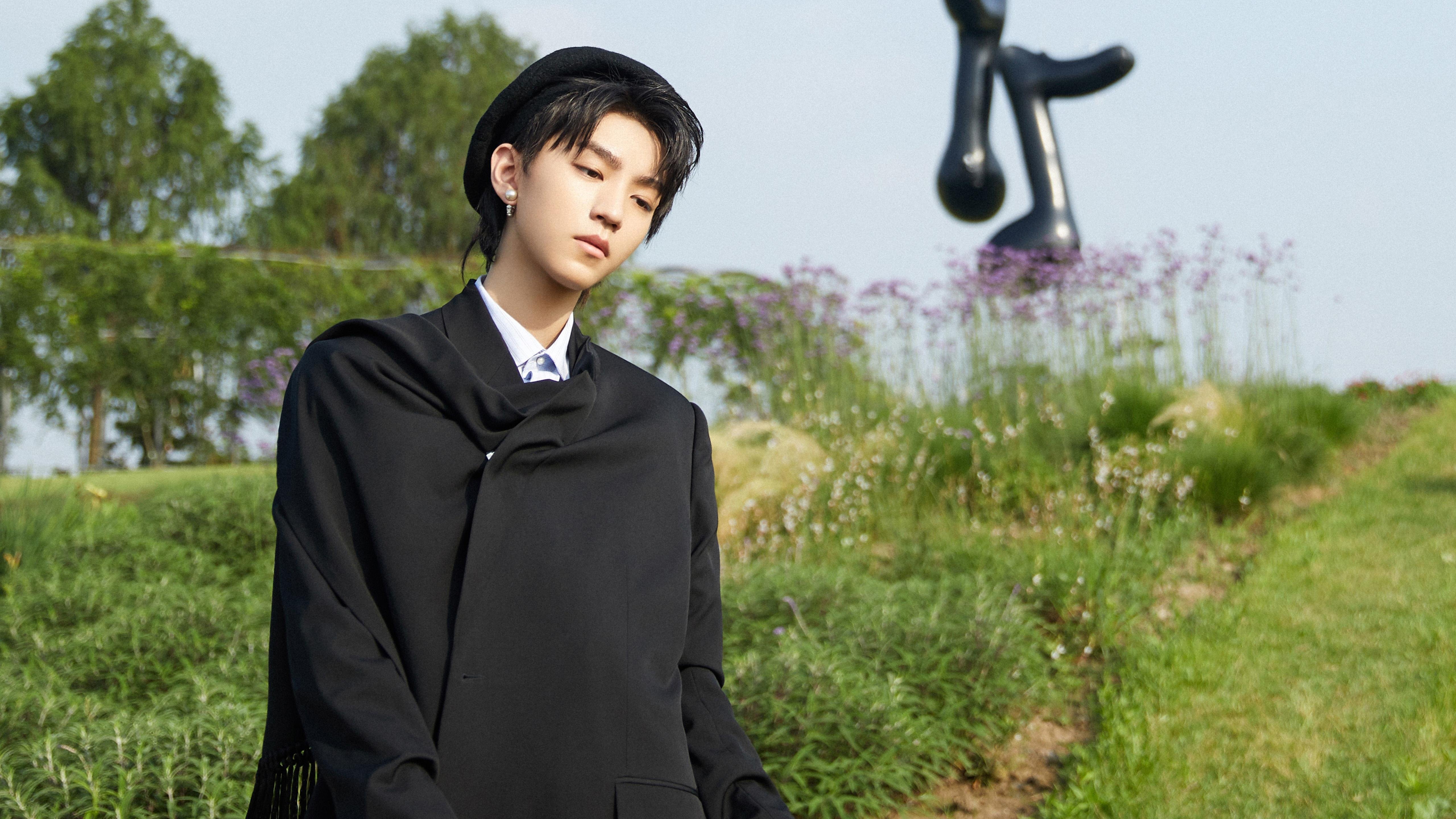 开云网页版-“拳击新星崛起：四川省体育馆拳击赛，年轻选手挑战老将，格局重塑”