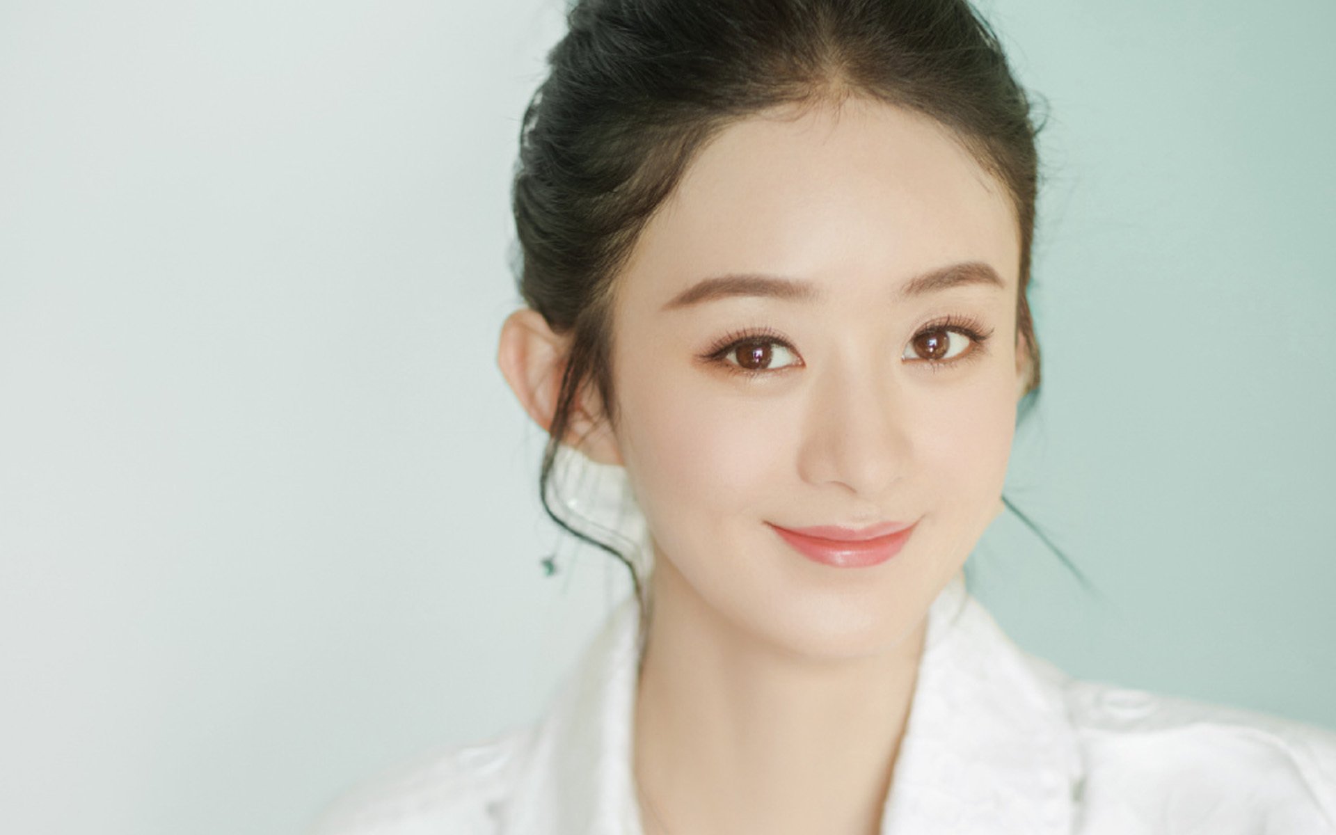 开云网站-防守阵容搭配对进攻端的限制分析，防守还是进攻