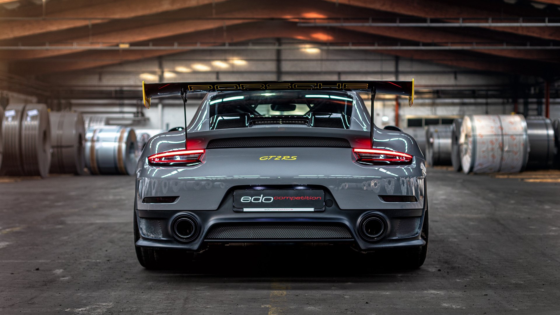 国内外足球明星公益巡展持续进行,推广体育精神,国内外的足球明星有哪些