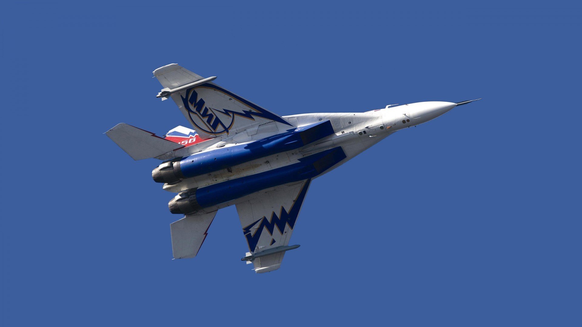 快船球迷自制应援曲走红社交平台，快船队歌曲