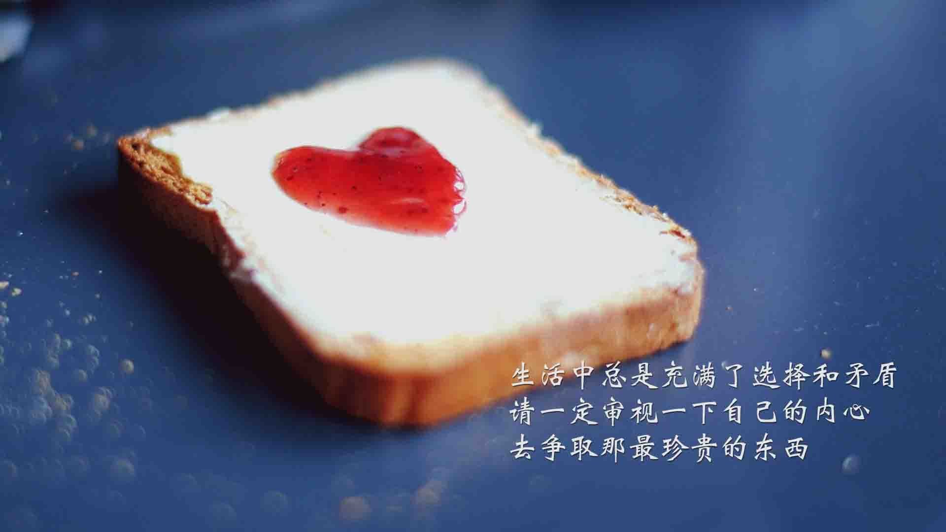 赛后教练组给予高度评价称赞球员保持战术纪律与执行能力,教练在赛后分析